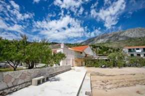 Family friendly seaside apartments Duce, Omis - 8668